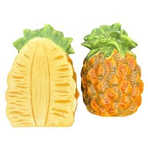 🍍 Vintage Pineapple Salt & Pepper Shaker Set Ceramic Tropical Kitchen Decor
